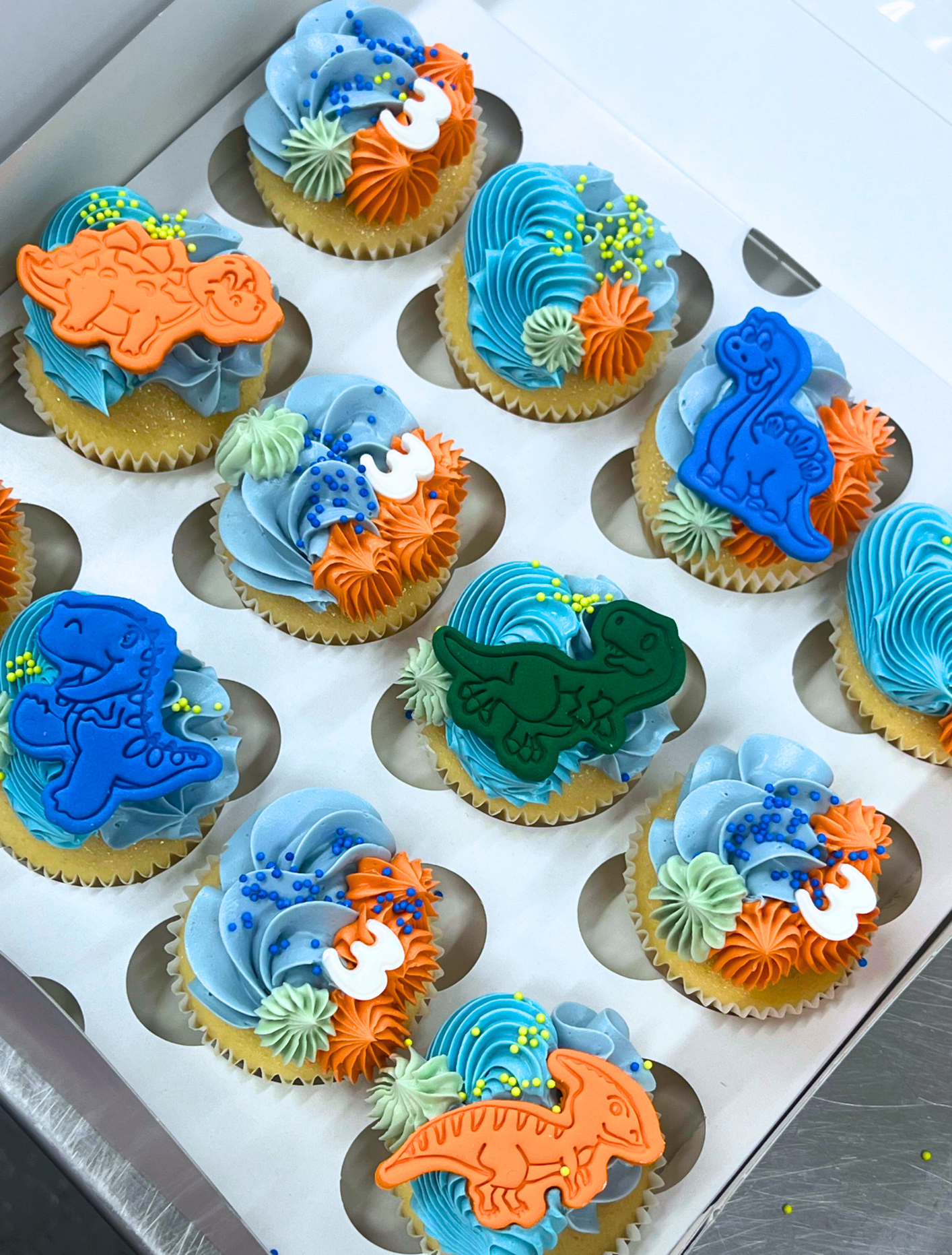 Dino Cupcakes (12 per box)